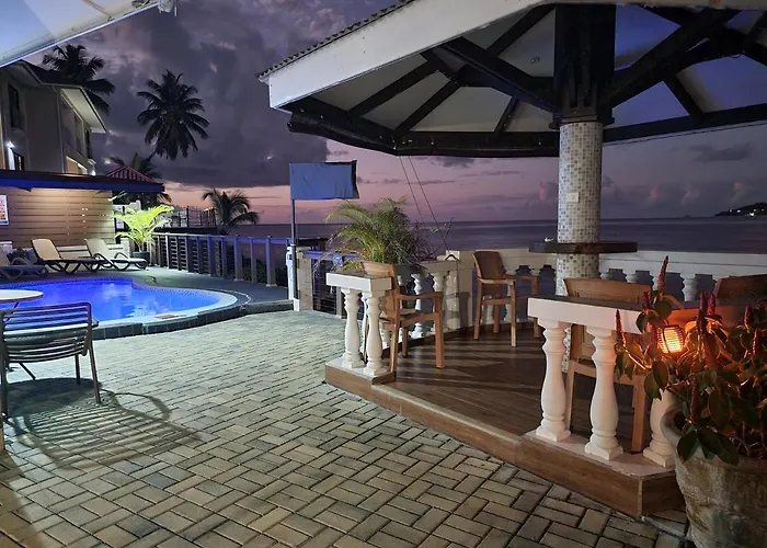 The Drake Seaside * Beau Vallon (Mahe)
