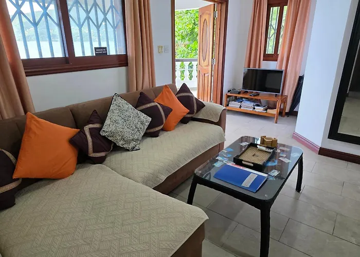 The Drake Seaside Apartmán Beau Vallon (Mahe)