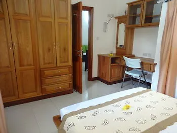 The Drake Seaside * Beau Vallon (Mahe)